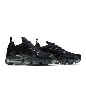 Women’s vapor air max plus SE